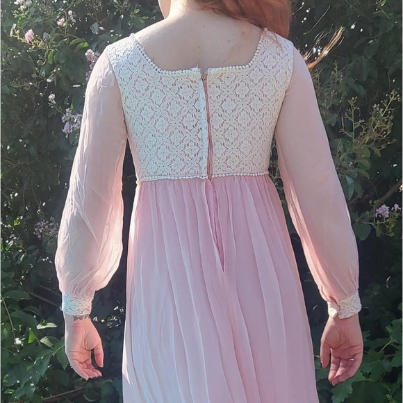 Pink Chiffon Juliet Dress - Picture 2 of 3